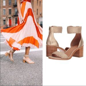 FRYE Bianca Gold Woven Leather Sandal SZ 7